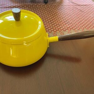 Vintage mid century pot